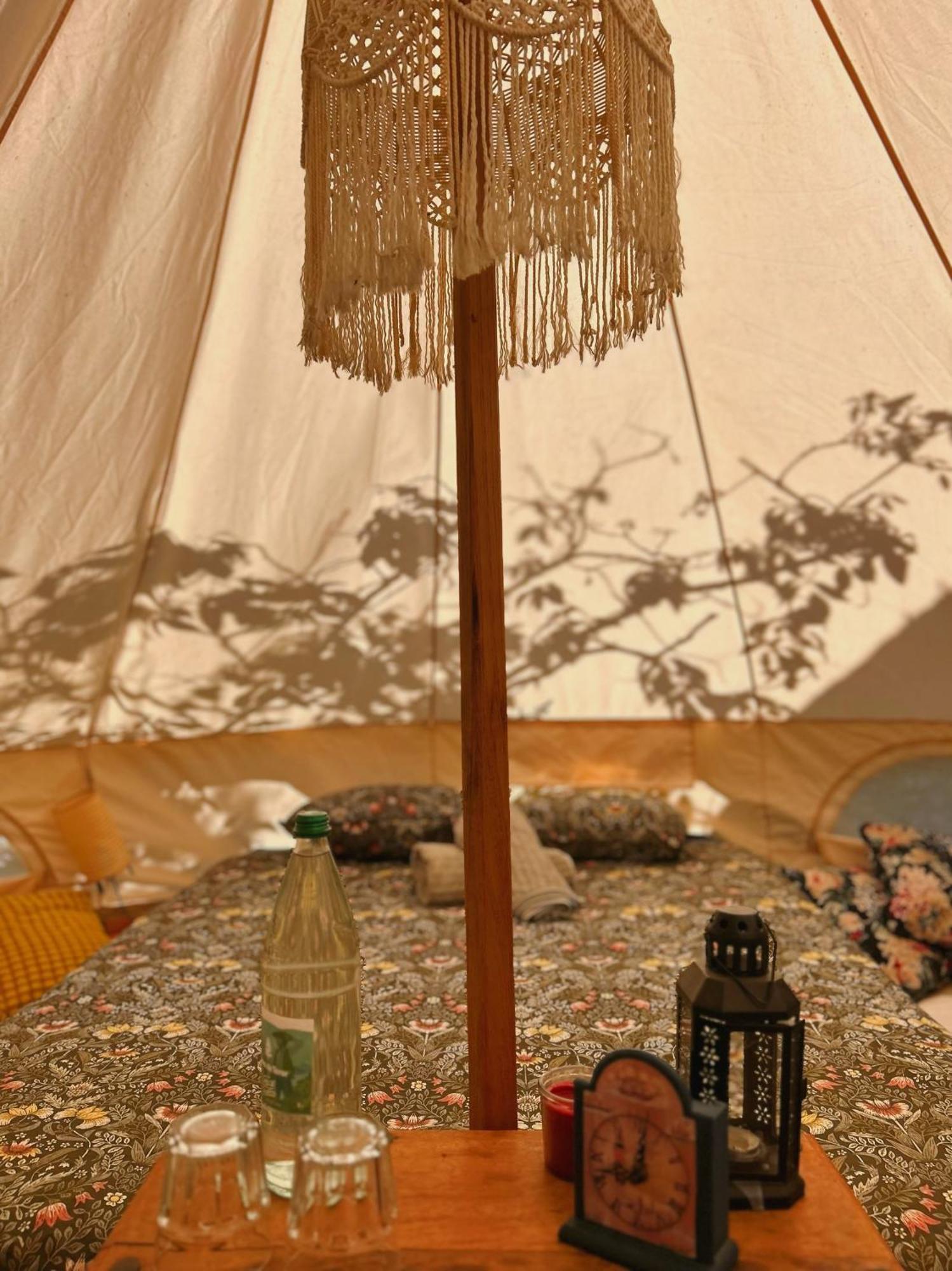 Yurt In Avocado Garden Hotel กวีมาร์ ภายนอก รูปภาพ